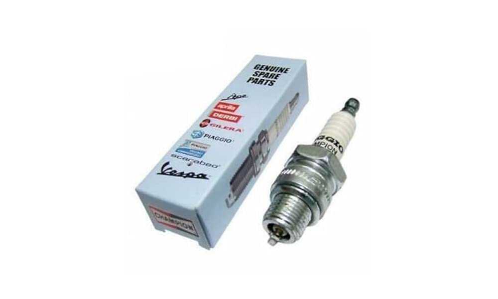 Piaggio Candela Accensione Resistiva Champion RL82C Passo Corto
