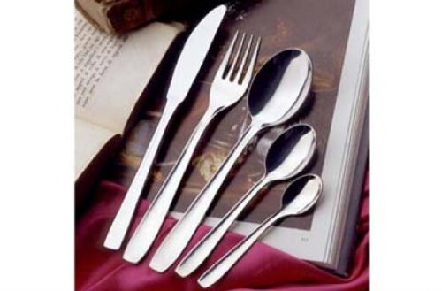 Cucchiaio Da Tavola In Acciaio Inossidabile 18/10 Di Altissima Qualità. Finitura Lucida, Spessore 1,8 Mm. Con Pratico Appendibile.