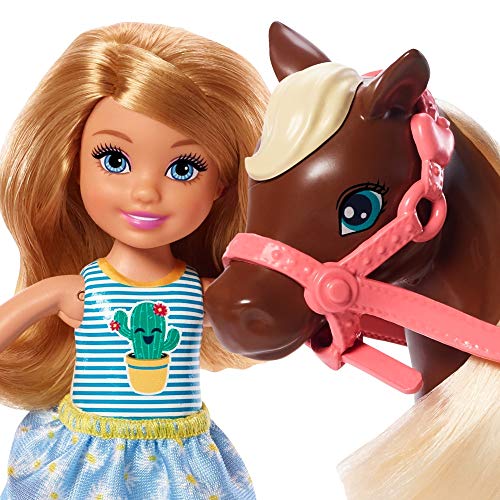 Barbie Bambola con Cavallo e Accessori, Giocattolo per Bambini 3+ Anni, FXH13