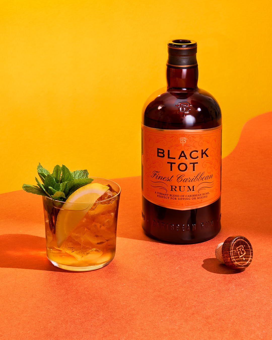 Black Tot Caribbean Rum - 700 ml, con astuccio