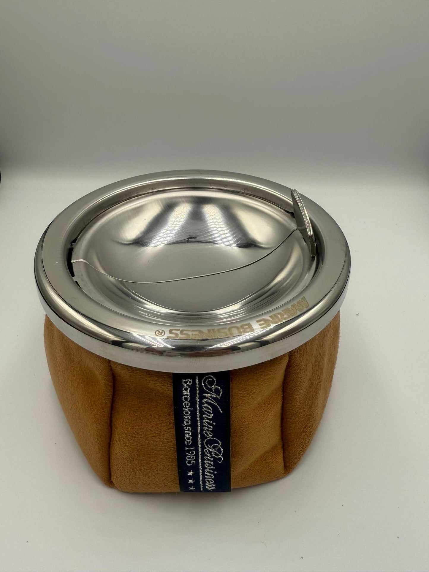 Marine Business – Ashtray Heavy Skay,: MB