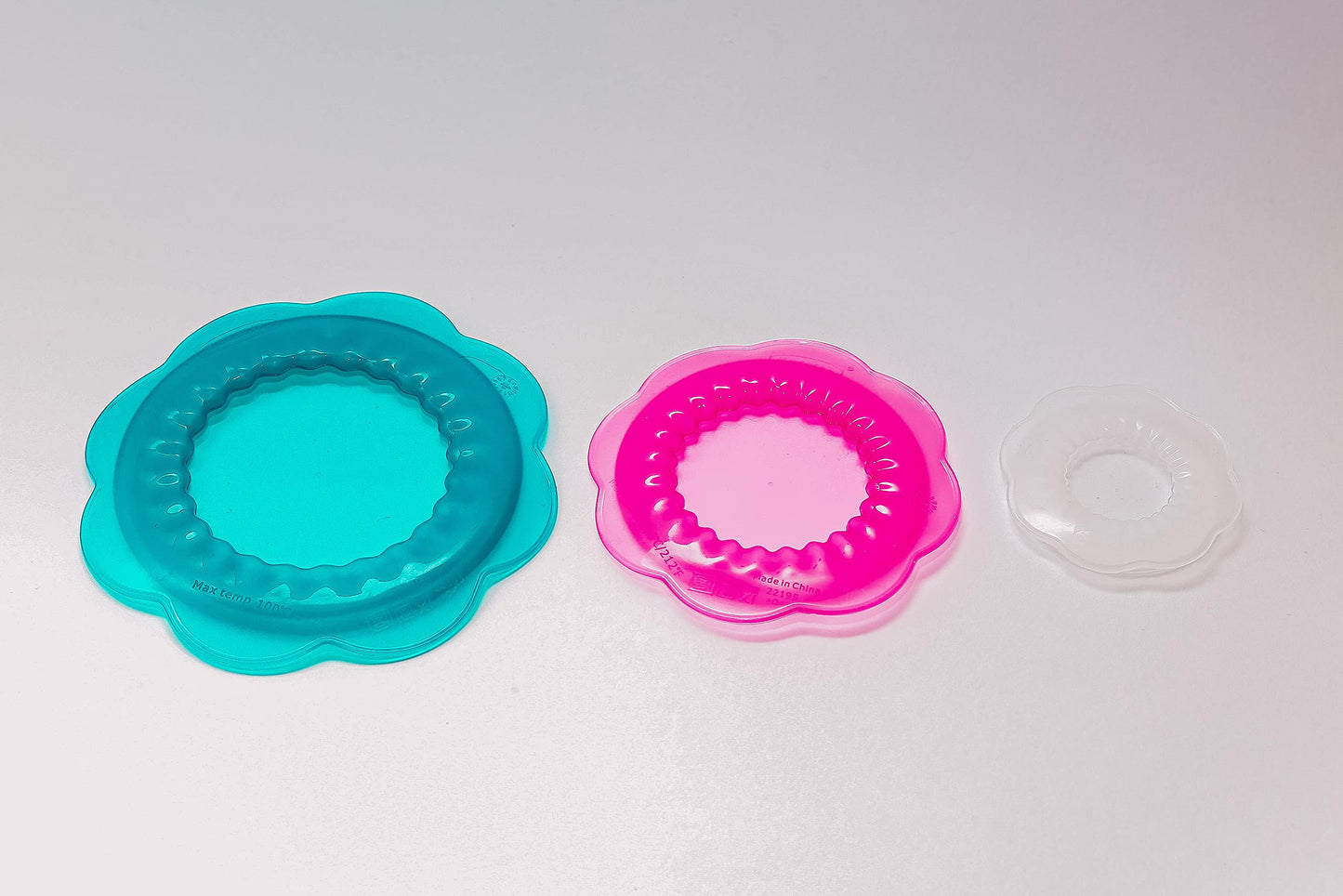 Ikea OVERMATT - Set di 3 coperchi per alimenti in silicone, multicolore
