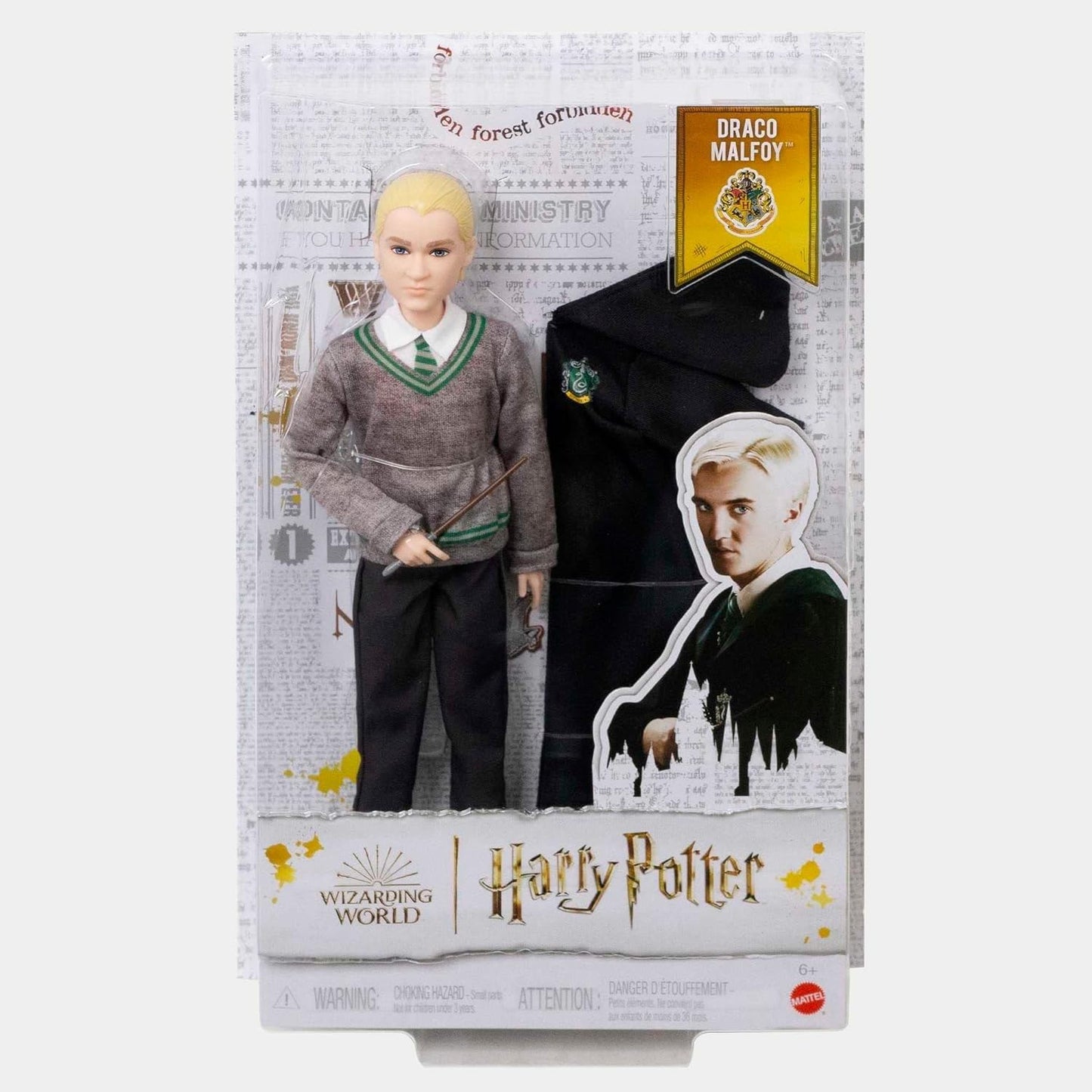 Mattel Harry Potter - Draco Malfoy, indossa l'uniforme di Hogwarts della Casa Serpeverde e impugna la sua bacchetta, da collezione, Giocattolo per Bambini 6+ Anni, HMF35