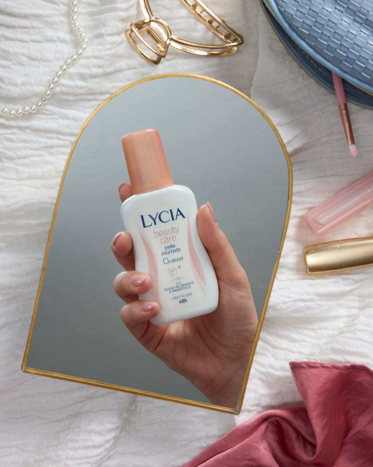 Lycia - Beauty Care Deodorante Vapo, Senza Alcool, Efficacia 48 ore, Con Acido Ialuronico e Prebiotico, per Pelle Delicata e Post Depilazione, 75ml