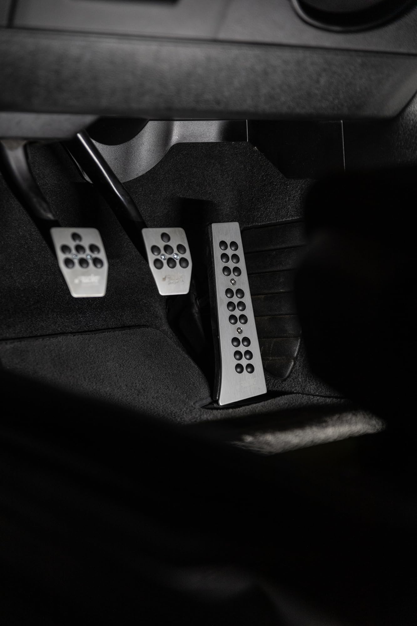 Simoni Racing 813/PW Pedali Special, Kit 3 copripedale specifico Audi, BMW, Mercedes, Porsche in alluminio satinato con gommini antiscivolo neri, per acceleratore, frizione e freno