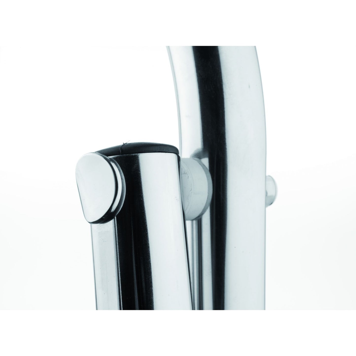 Trem-Scaletta Pieghevole con Corrimano e Gradini in Legno Modello: B N Gradini: 2+2=4 L mm: 1000 W mm: 360 Peso: 3900 gr. Larghezza Scala: 280 mm