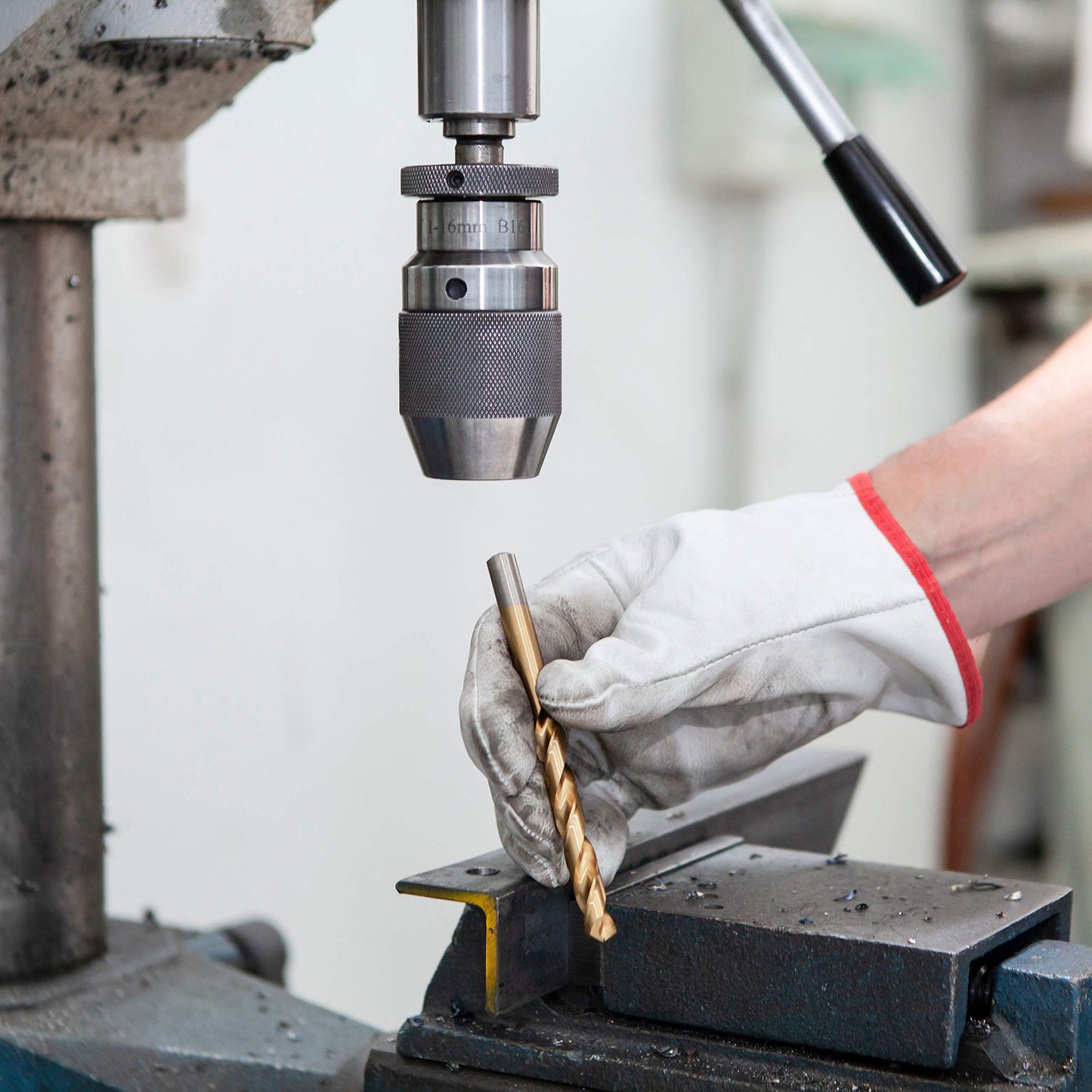 Krino 01170301 - HSS-G TiN Set Punte Rettificate Rivestite in Titanio Per Acciaio - 19 Pezzi