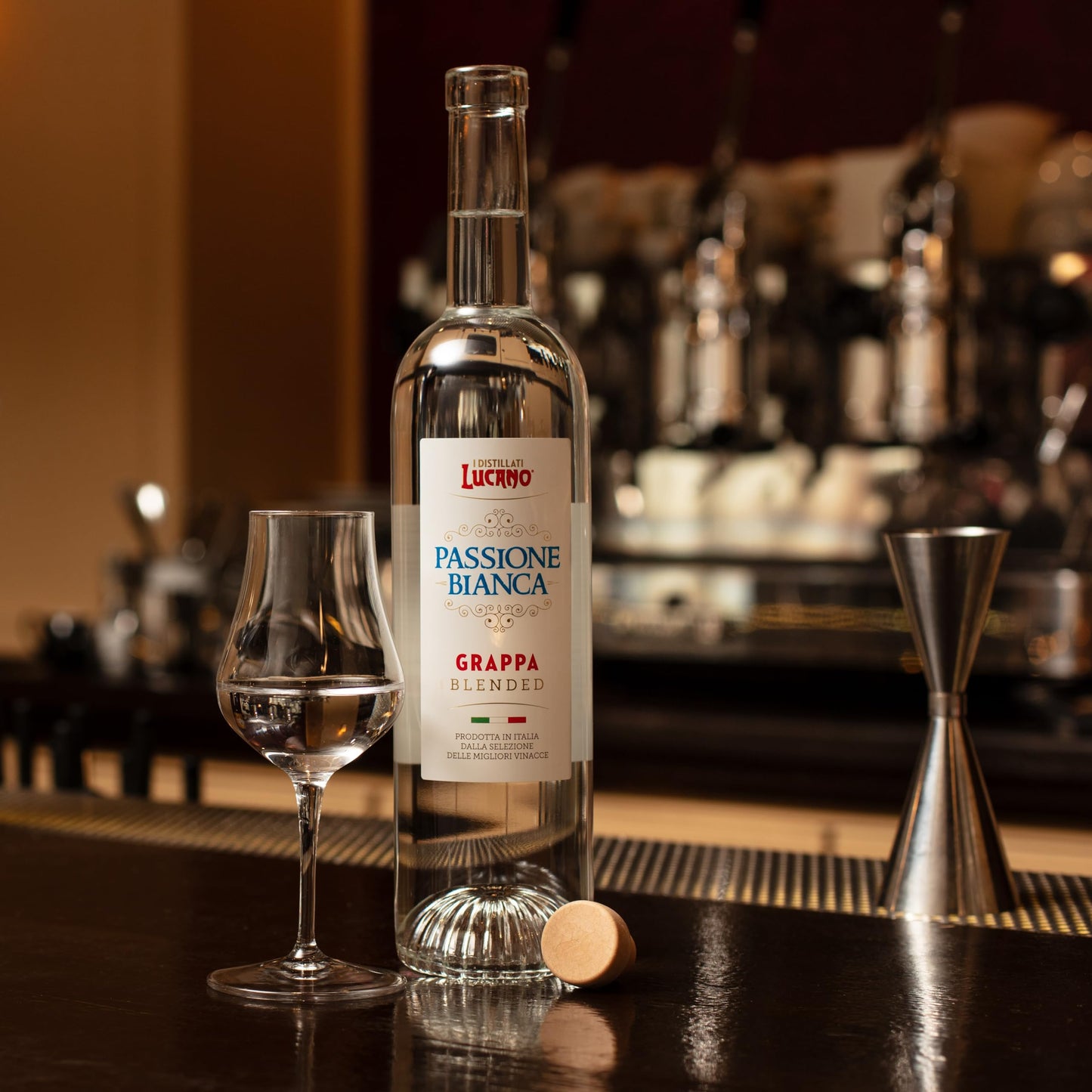 Lucano - Grappa Passione Bianca 40% ITL - Bottiglia da 70 cl