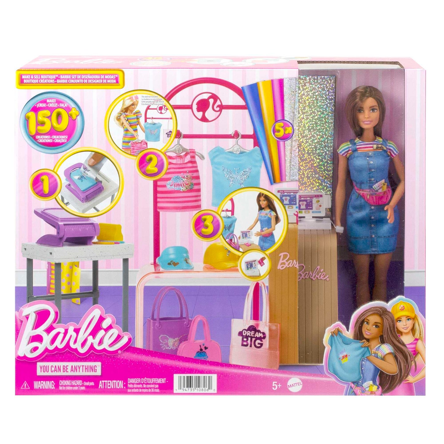Barbie - Make & Sell Boutique, playset con Bambola e Accessori alla Moda Inclusi, espositore, Stampante e Adesivi per Creare 150+ Look Personalizzati, Giocattolo per Bambini, 5+ Anni, HKT78