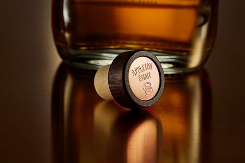 Appleton Estate - 8 anni Riserva: Rum Giamaicano Invecchiato Minimo 8 Anni Con Note di Melassa, Miele e Nocciole, 43% Vol, Bottiglia in Vetro da 70 cl