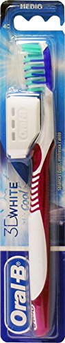 12 x ORAL-B Spazzolino Denti 3D White Cool Testina 40 Medio