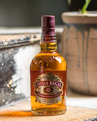 Chivas Regal 12 Years Old Blended Scotch Whisky 40% Vol. 1l in Giftbox