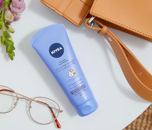 Nivea Hand Cream, 6 Packs of 100 ml Silky