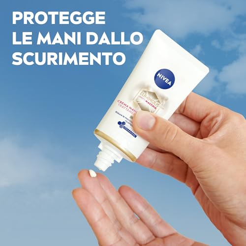 NIVEA Luminous630 Anti-Macchie Crema Mani antiage Trattamento Avanzato SPF 15 50 ml, Fomula antirughe e antimacchie con Acido Ialuronico e Thiamidol brevettato, Crema mani secche e screpolate