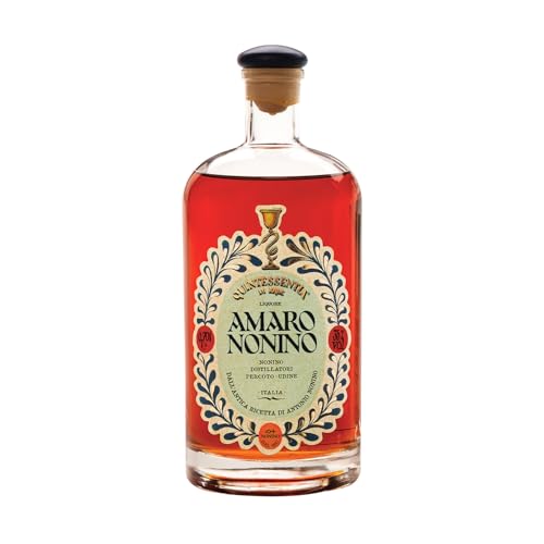 Distillerie Nonino dal 1897, Amaro Nonino Quintessentia, Liquore d'erbe nobilitato da Acquavite d'Uva invecchiata in barriques - bottiglia in vetro da 700 ml