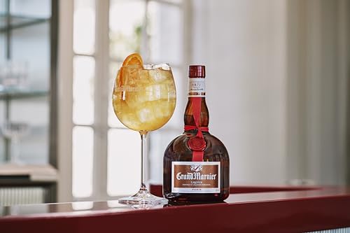 Grand Marnier Cordon Rouge - Liquore a Base di Cognac in Combinazione con Liquore d'Arancia, 40% Vol, Bottiglia in Vetro da 70 cl