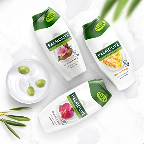 Palmolive, Bagnoschiuma Naturals, Bagnodoccia Crema Per Il Corpo Con Latte e Mandorla, Idrata Tutti I Tipi Di Pelle Con La Sua Formula Delicata Per Una Pelle Soffice