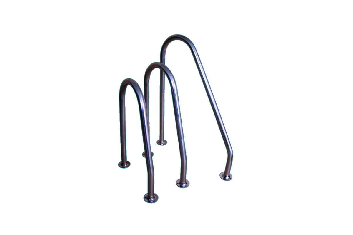 CG94 - Corrimano in Acciaio Inox 32x45cm.Adatti ad Essere montati Sia a Poppa Che a Prua per Un agevole Discesa e risalita in Barca.