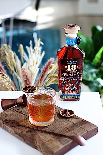 Rum Nation Panama 18 Years Old Decanter 40% Vol. 0,7l in Giftbox