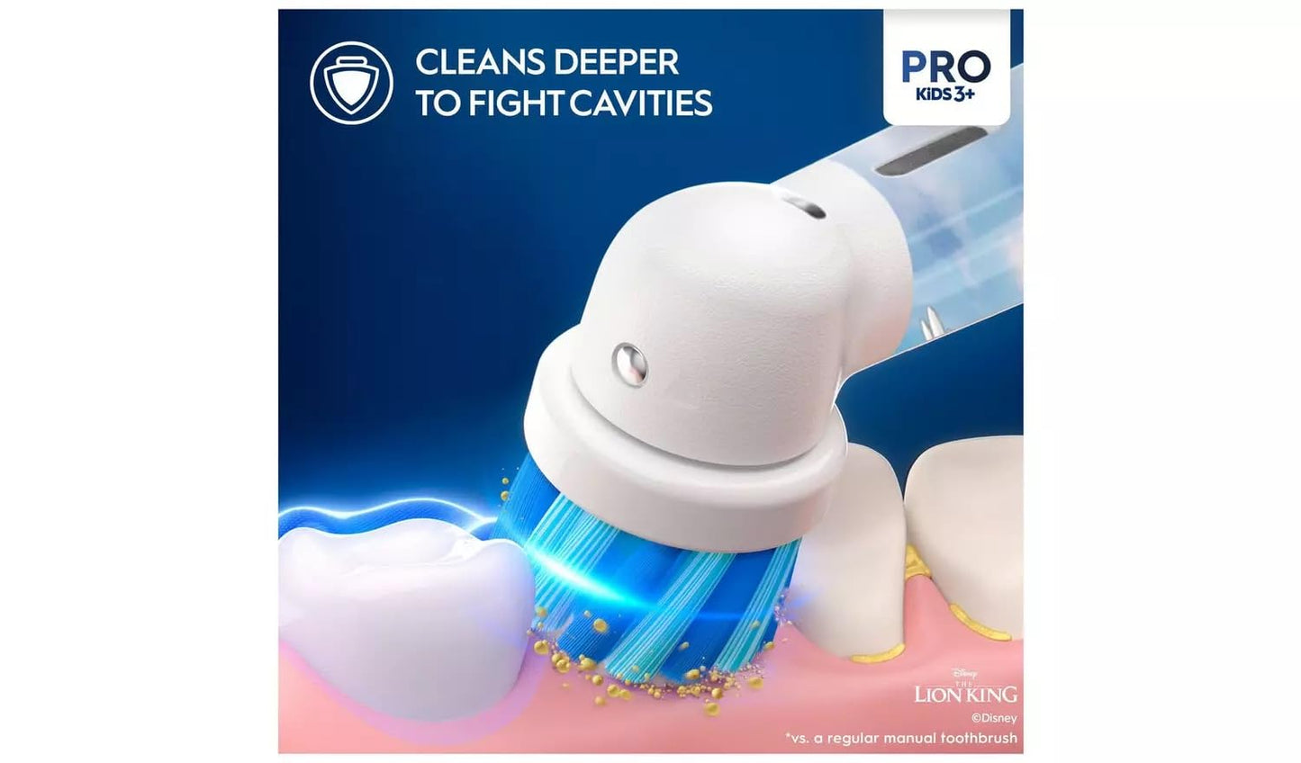 Oral-B Pro Kids König der Löwen - Spazzolino elettrico per bambini dai 3 anni in su, con modalità Sensitiv+ per la cura dei denti, setole extra morbide, 1 testina di ricambio, 4 adesivi