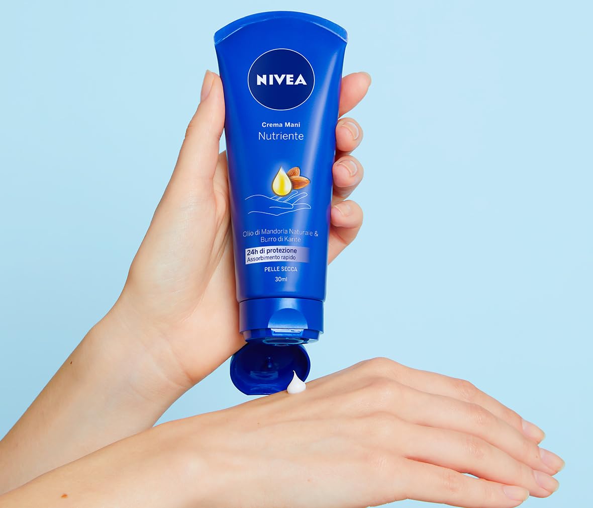 Nivea Crema Mani Nutriente Idratante con Olio di Mandorla e Burro di Karité per Pelle Secca Assorbimento Rapido - 4 Flaconi da 100ml