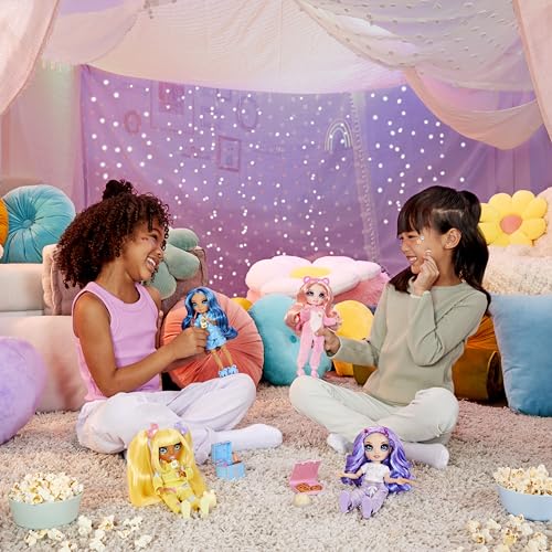 Rainbow High Fashion Doll con Slime & Animale - Ruby (Rosso) - Bambola scintillante da 28 cm con Slime scintillante, Animale Magico e Accessori Moda - Età 4-12 anni