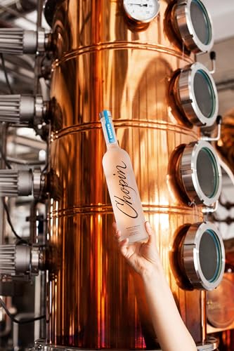 Chopin Wheat - Wodka dai Sentori Floreali con Note di Caramello, 40% Bottiglia da 700ml