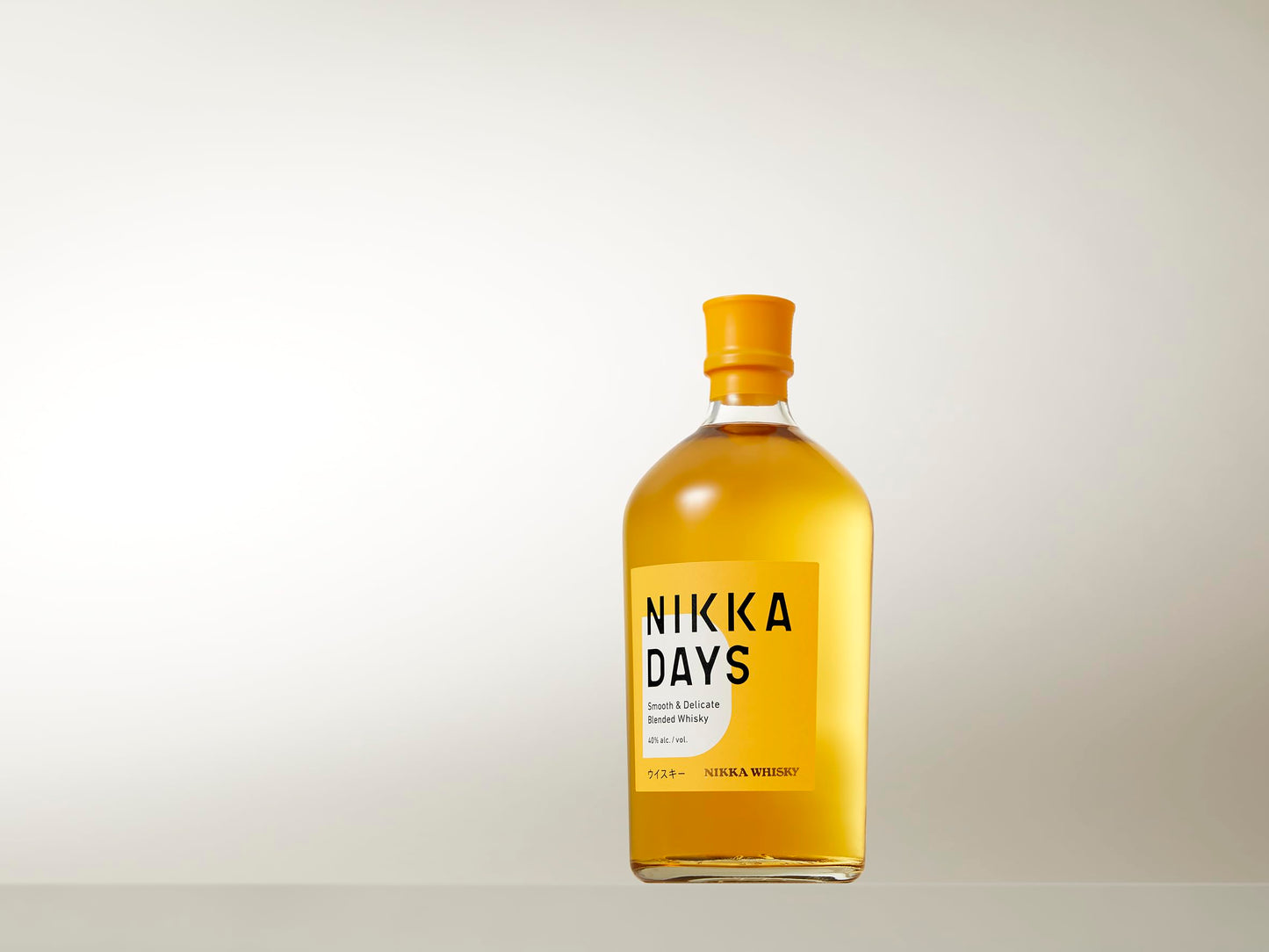 Nikka DAYS Smooth & Delicate Blended Whisky 40% Vol. 0,7l in Giftbox, 70cl