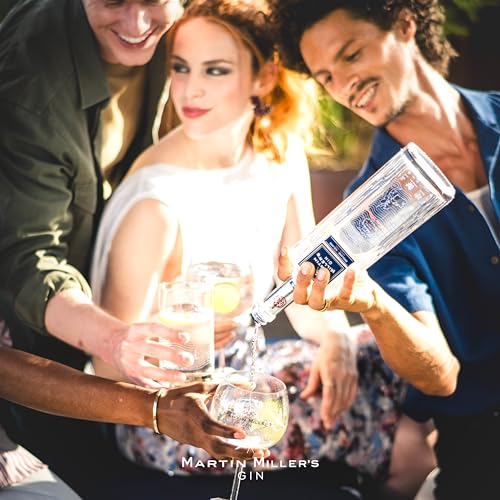 Martin Miller's Gin Original, 700ml, Ideale per Gin Tonic, Note Speziate, Agrumate e di Liquirizia, Premium Gin Inglese, Distillato Miscelato con Acqua di Sorgente Islandese, Idea Regalo, 40% Vol.