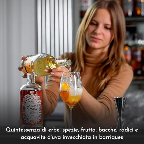 Distillerie Nonino dal 1897, Amaro Nonino Quintessentia, Liquore d'erbe nobilitato da Acquavite d'Uva invecchiata in barriques - bottiglia in vetro da 700 ml