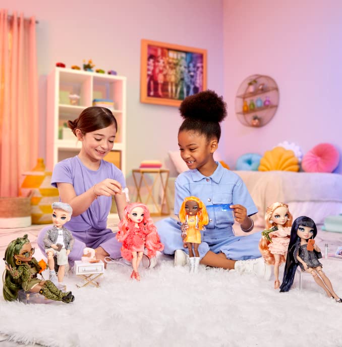 Rainbow High Fashion Doll: PRISCILLA PEREZ. Bambola Rosa con Vestito alla Moda e Oltre 10 Accessori di Gioco Colorati. Dai 4 ai 12 Anni