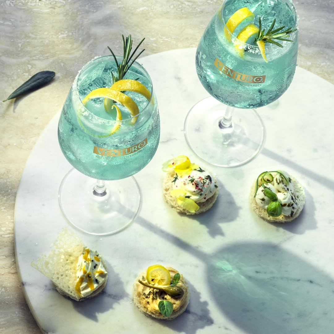 Venturo Aperitivo Mediterraneo Liquore, con Rosmarino, Limone Siciliano, Sale Marino e Camomilla Blu, 15% vol, 70cl