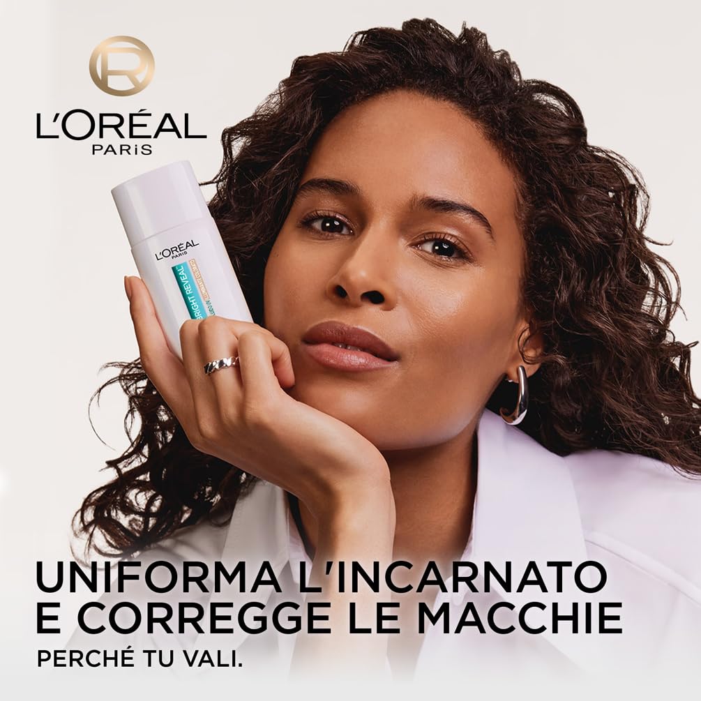 L'Oréal Paris Fluido UV Anti-Macchie, Per Tutti i Tipi di Pelle, Incarnato Luminoso, Macchie Scure e imperfezioni Meno Visibili, Con Niacinamide e SPF50, Bright Reveal, Tonalità: Medium, 50 ml