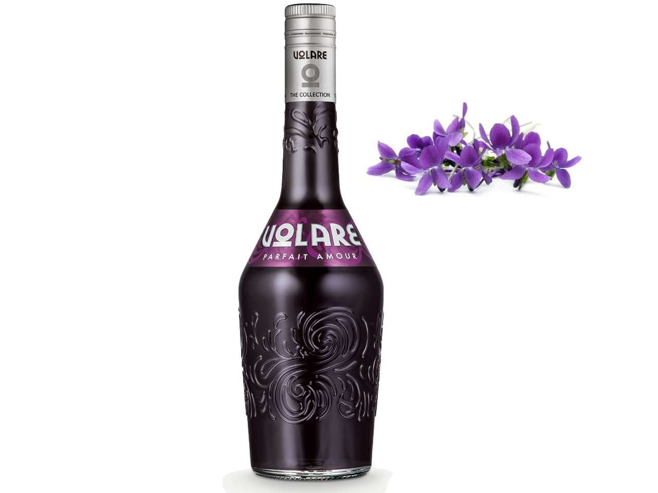 Liquore Parfait Volare cocktail.
