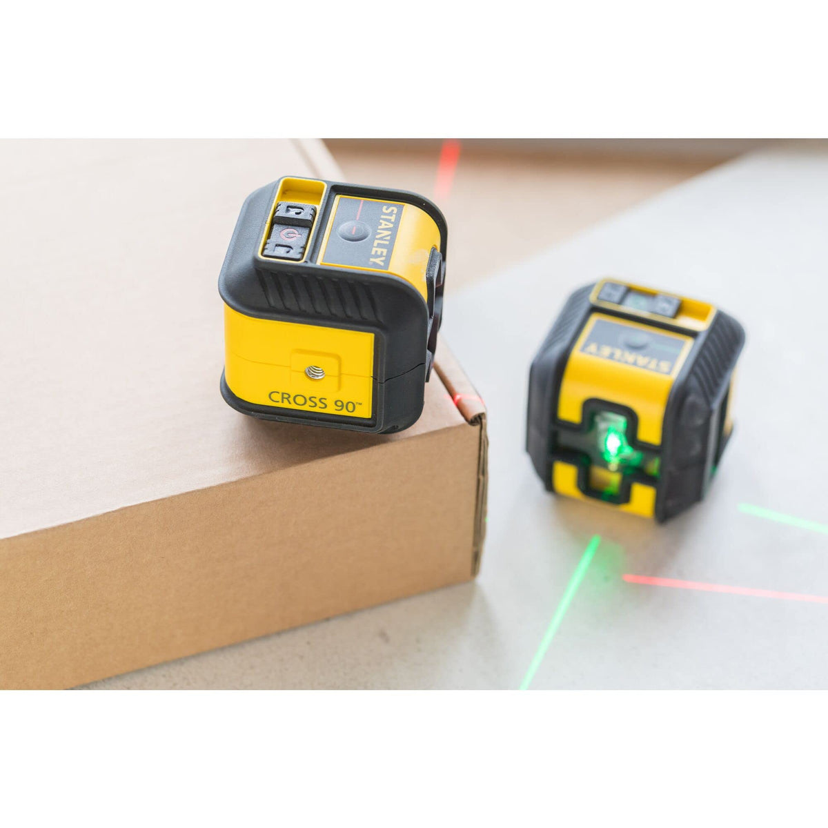 STANLEY STHT77502-1 Livella Laser, CROSS90, Croce + Linea