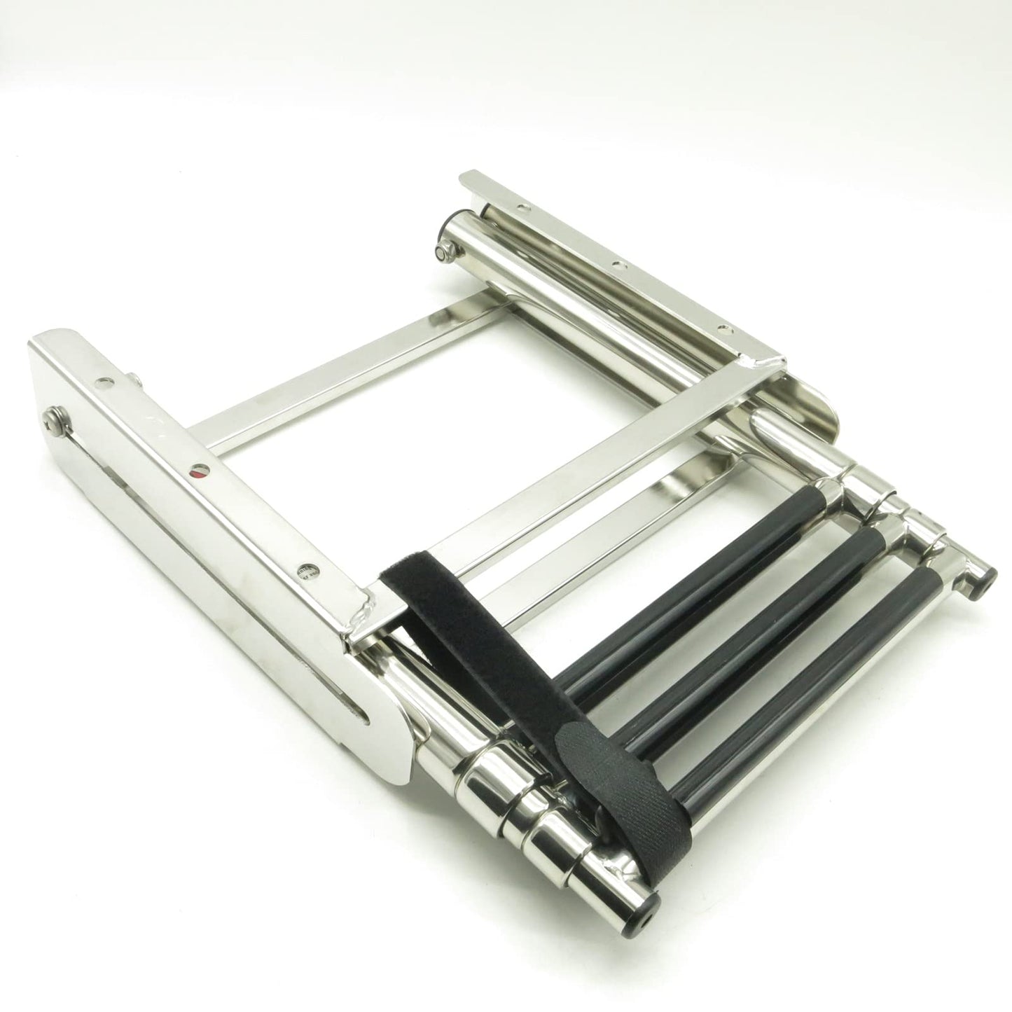 TREM Scaletta Telescopica a Scomparsa Modello: B - 3 Gradini Larghezza Scala: 300 mm Peso: 3800 gr.