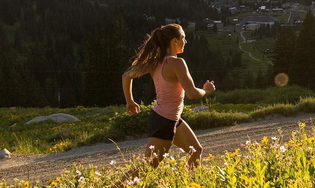 Autan Family Care Spray Bipacco - Insetto repellente e antizanzare - 6 Confezioni da 100 ml più 1 confezione ZIGZAG Pelli Sensibili salviette antipuntura