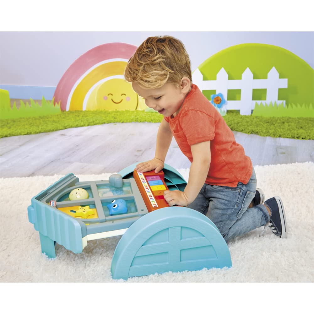 Little Tikes Learn & Play Finestra Look & Learn - Include lettere, numeri, meteo, maniere, suoni, musica, giorno, notte, luci e tabella delle attività - Pile incluse - Età: 12+ mesi