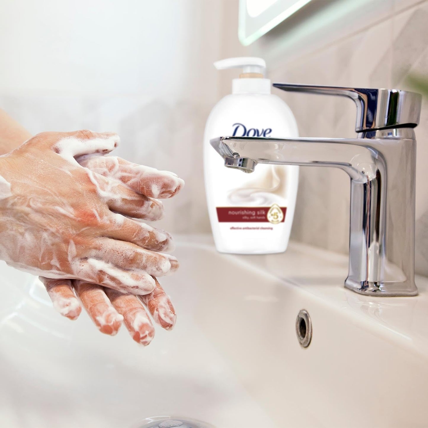 Dove - sapone per mani in seta fine, 250ml