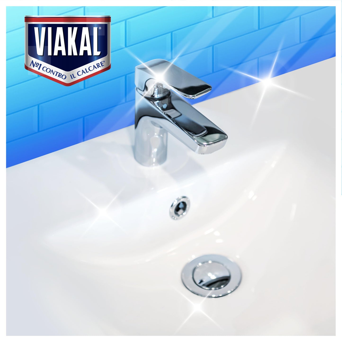 Viakal Anticalcare Detersivo Spray Bagno e Cucina, Igienizzante, 1 da 720ml, con Tecnologia Anti-goccia, per un Bagno Pulito e Profumato, 100% di Plastica Riciclata