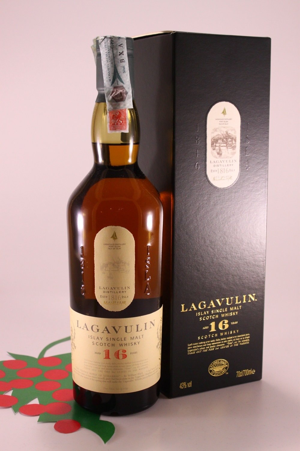 Whisky Lagavulin Islay 16 Y 43% 70 cl.