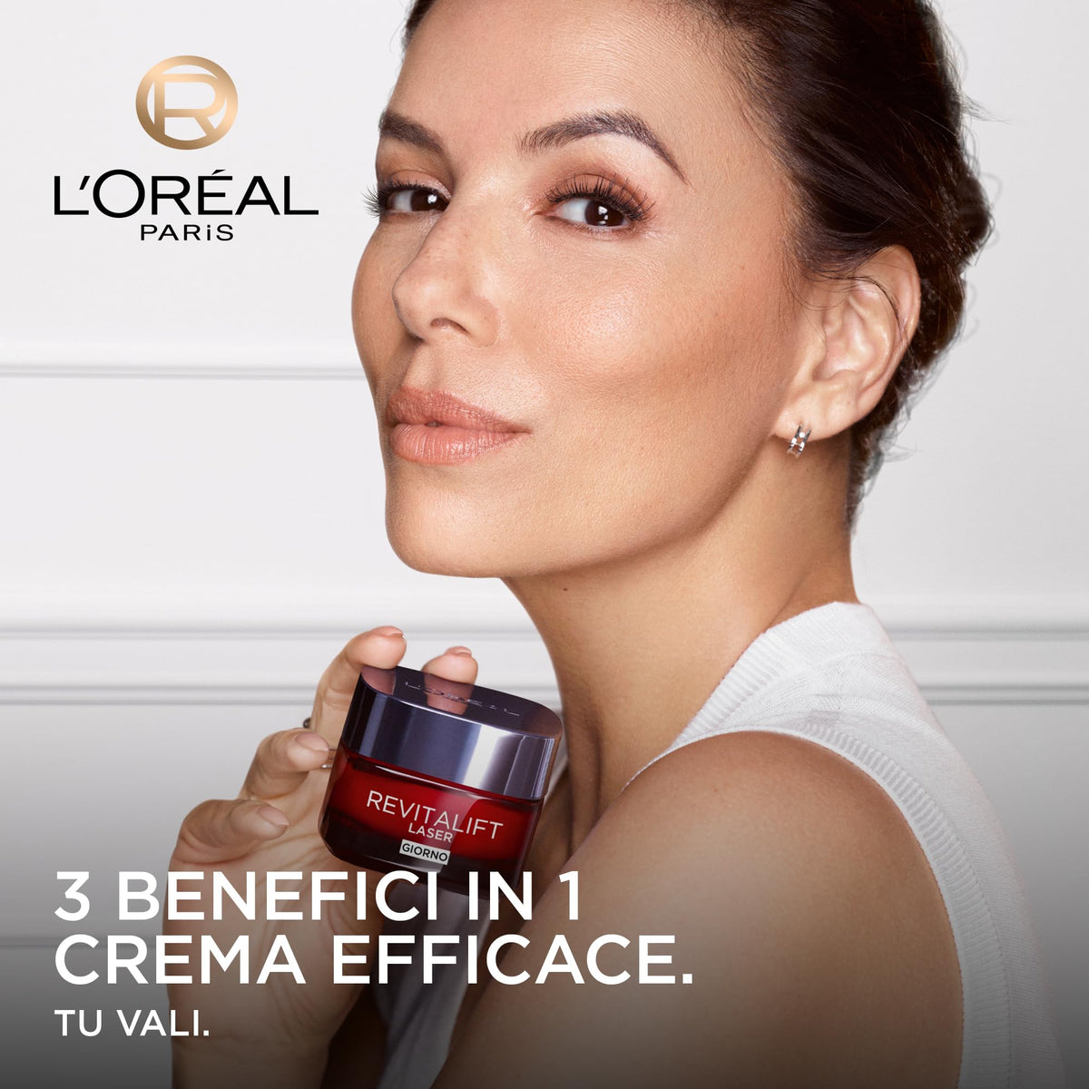 L'Oréal Paris Crema Viso Giorno Revitalift Laser, Per Tutti i Tipi di Pelle, Azione Antirughe e Anti-Età, Pelle più Soda e Tonica, Con Acido Ialuronico, Vitamina C e Pro-Retinolo, 50 ml