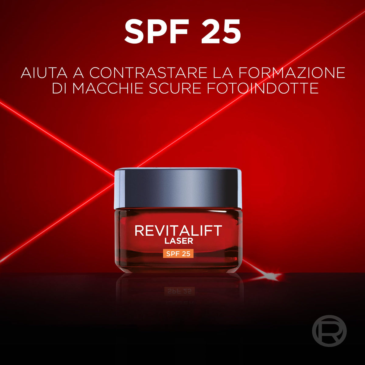 L'Oréal Paris Crema Viso Giorno Revitalift Laser SPF25, Per Tutti i Tipi di Pelle, Azione Antirughe e Anti-Macchie, Pelle più Soda e Tonica, Con Acido Ialuronico, Vitamina C e Pro-Retinolo, 50 ml