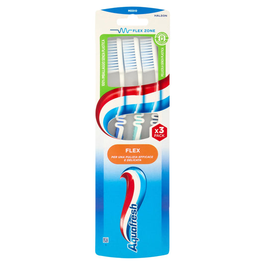 Aquafresh Spazzolino Flex Medium, Pacco da 3 Pezzi