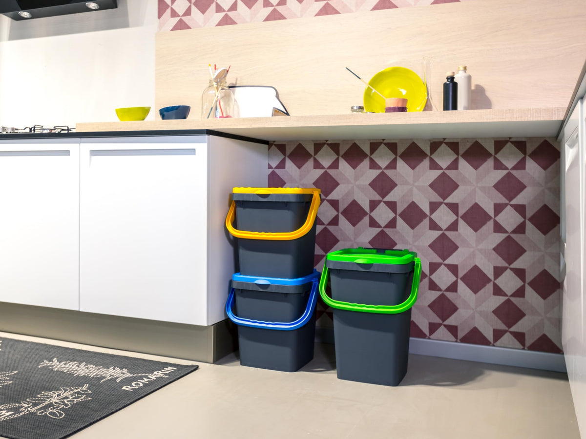 Ecoplast | Pattumiera per Raccolta Differenziata 35 Lt, Bidone Spazzatura in Plastica Riciclata, Giallo, 43x36x43,5, Made in Italy