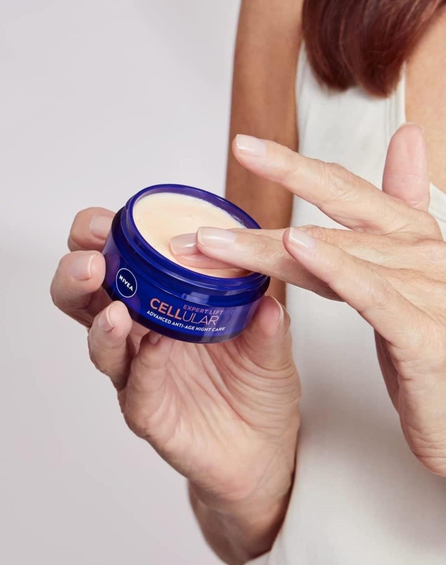 NIVEA CELLULAR EXPERT LIFT Crema Notte Anti-età Multidimensionale 50 ml, Crema viso notte con Bakuchiol Puro e 2 tipi di Acido Ialuronico, Crema antirughe da notte