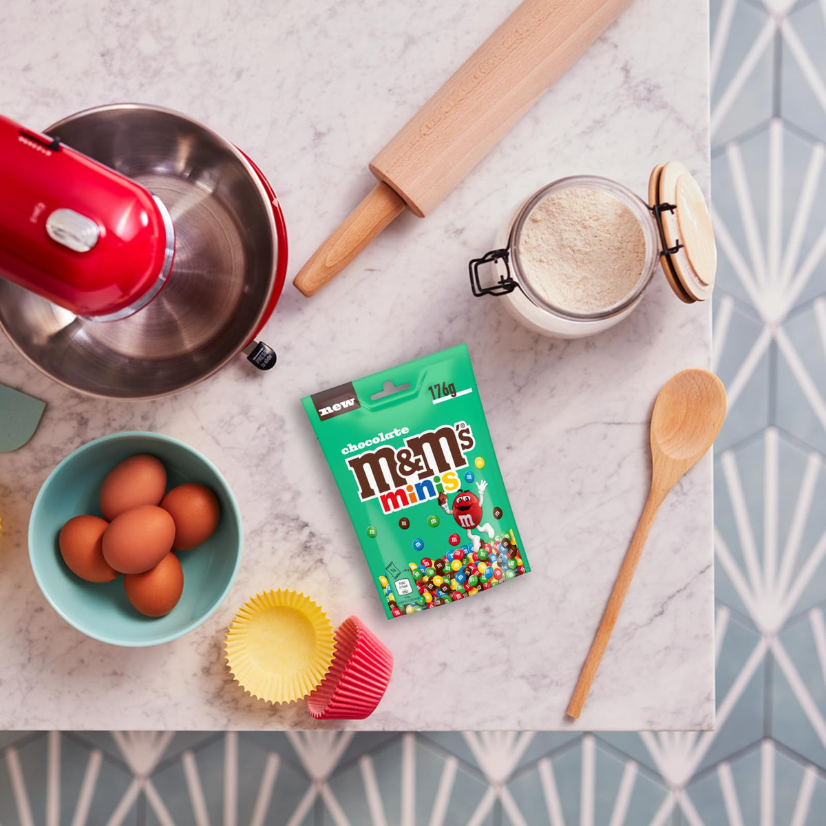 M&M's Minis, Confetti al Cioccolato al Latte, Snack Dolce, 176 g
