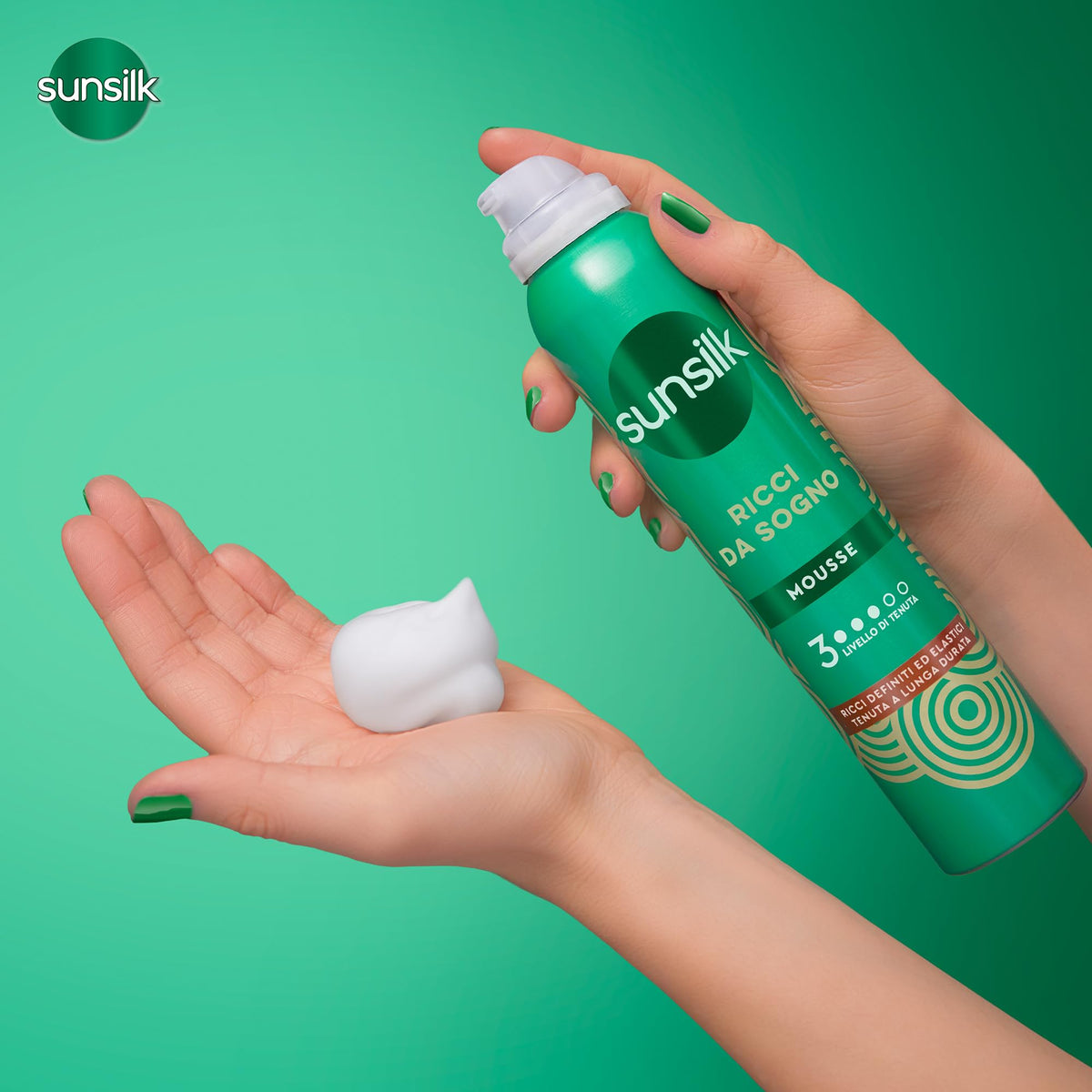Sunsilk Mousse Ricci, Linea Ricci da Sogno, Spuma Capelli Ricci a Lunga Tenuta, Morbidi e Definiti Senza Effetto Crespo, con Olio di Macadamia, Elastina e Biotina, 200ml