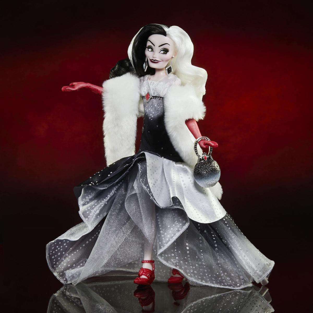 Disney Villains Style Series Cruella De Vil, Contemporary Style Fashion Doll, Collectible Toy for Girls 6 Years and Up [Esclusivo Amazon]