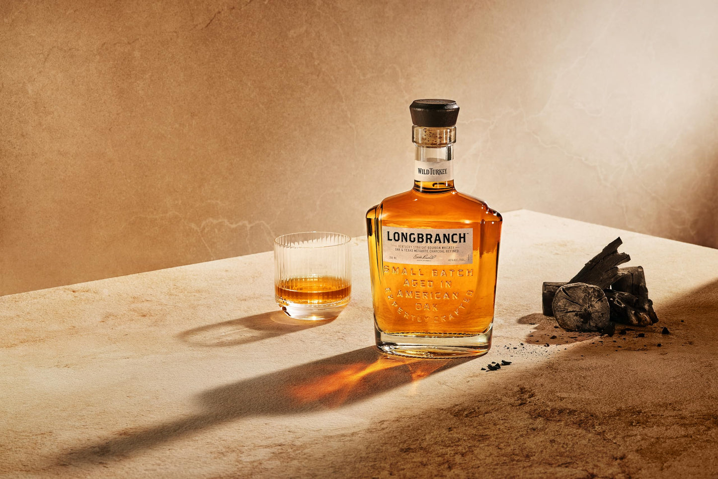 Wild Turkey - Longbranch, 70 cl, Whiskey Bourbon Americano, Invecchiato 8 Anni, 43% Vol